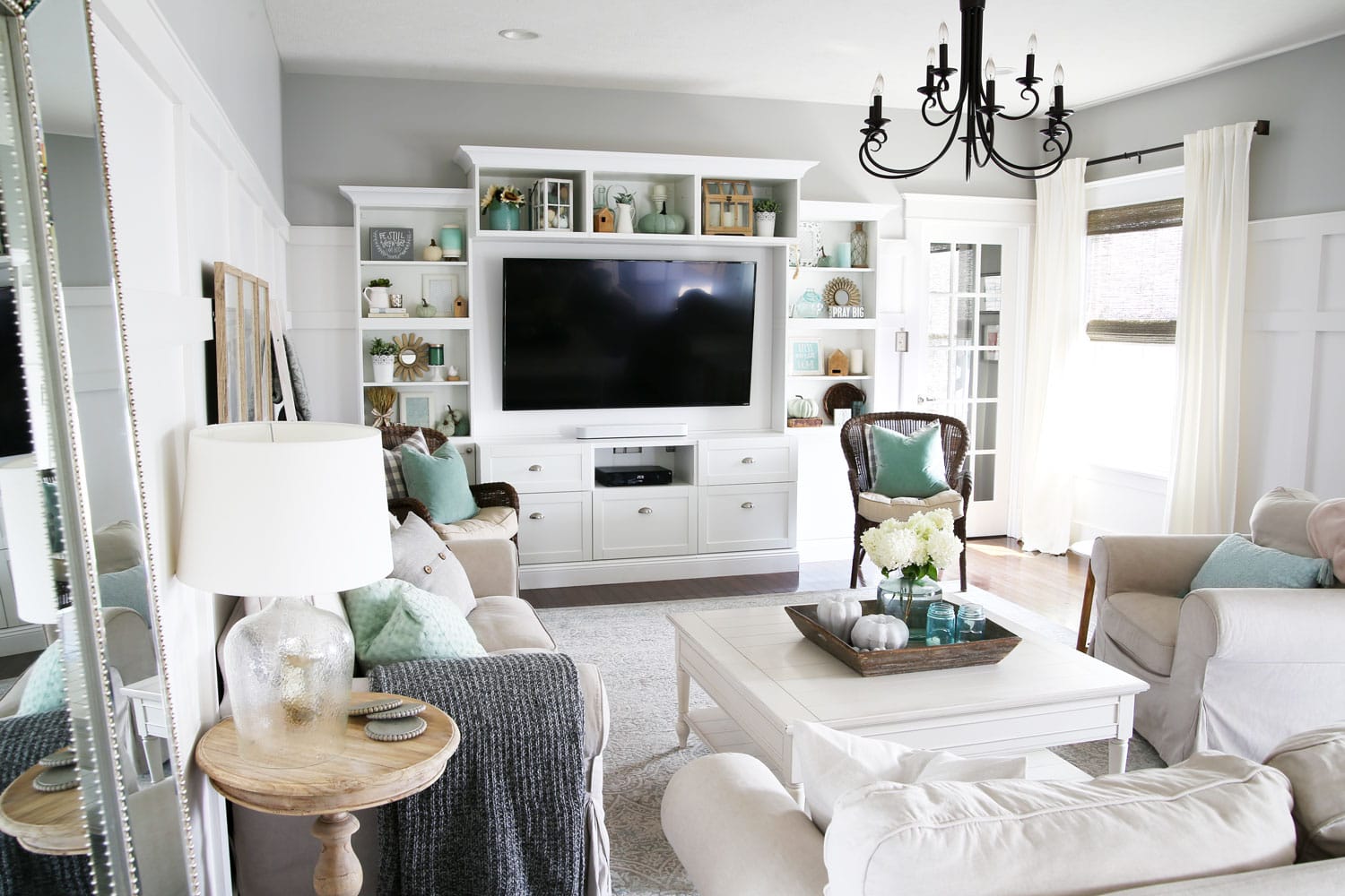 Less Decoratin How to Buy Less Decor and Still Have a Beautiful Home