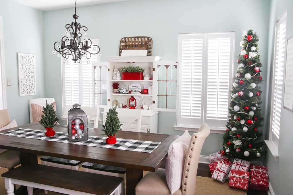 Classic Christmas Home Tour | Abby Organizes